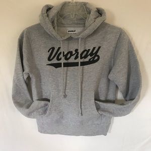 Vooray sweatshirt size S